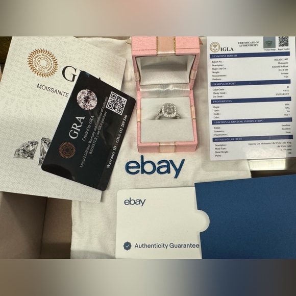 14K White Gold Emerald Moissanite Halo Twisted Band Engagement Ring 2.33CTW - Picture 5 of 6